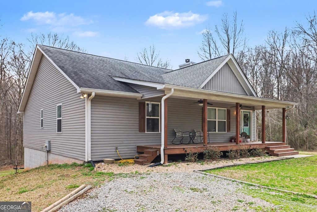 Photo of 368 Mountain Creek Lane, Maysville, GA 30558 (MLS # 10704007)