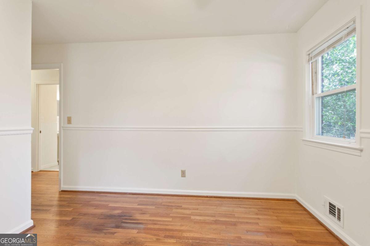 Lake Ivanhoe - Residential