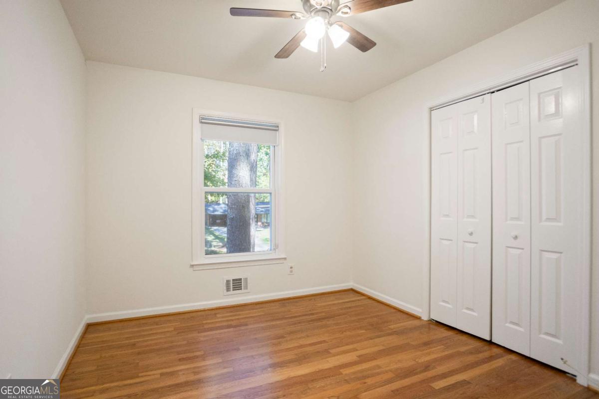 Lake Ivanhoe - Residential