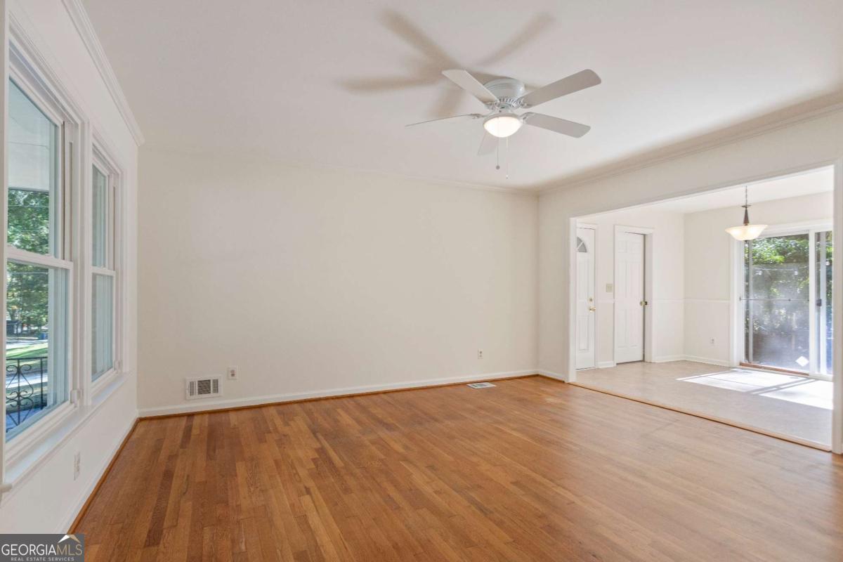 Lake Ivanhoe - Residential