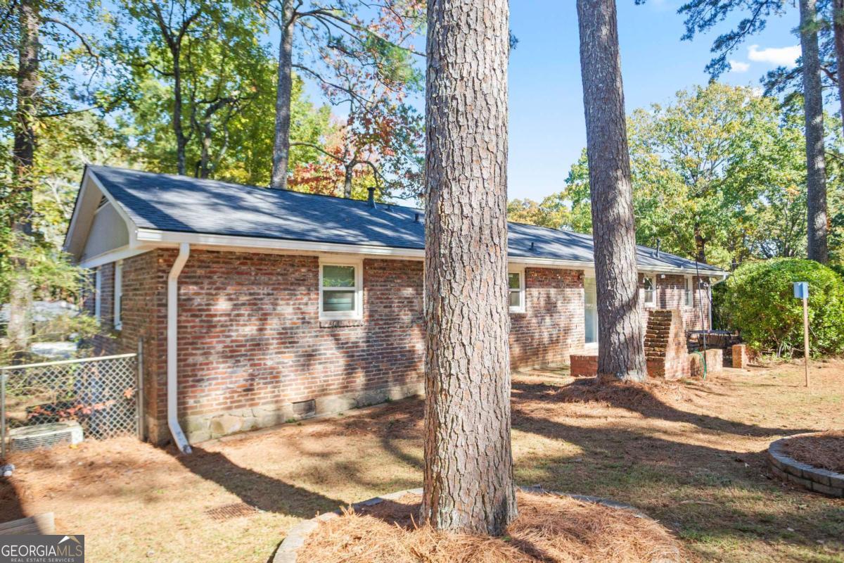 Lake Ivanhoe - Residential