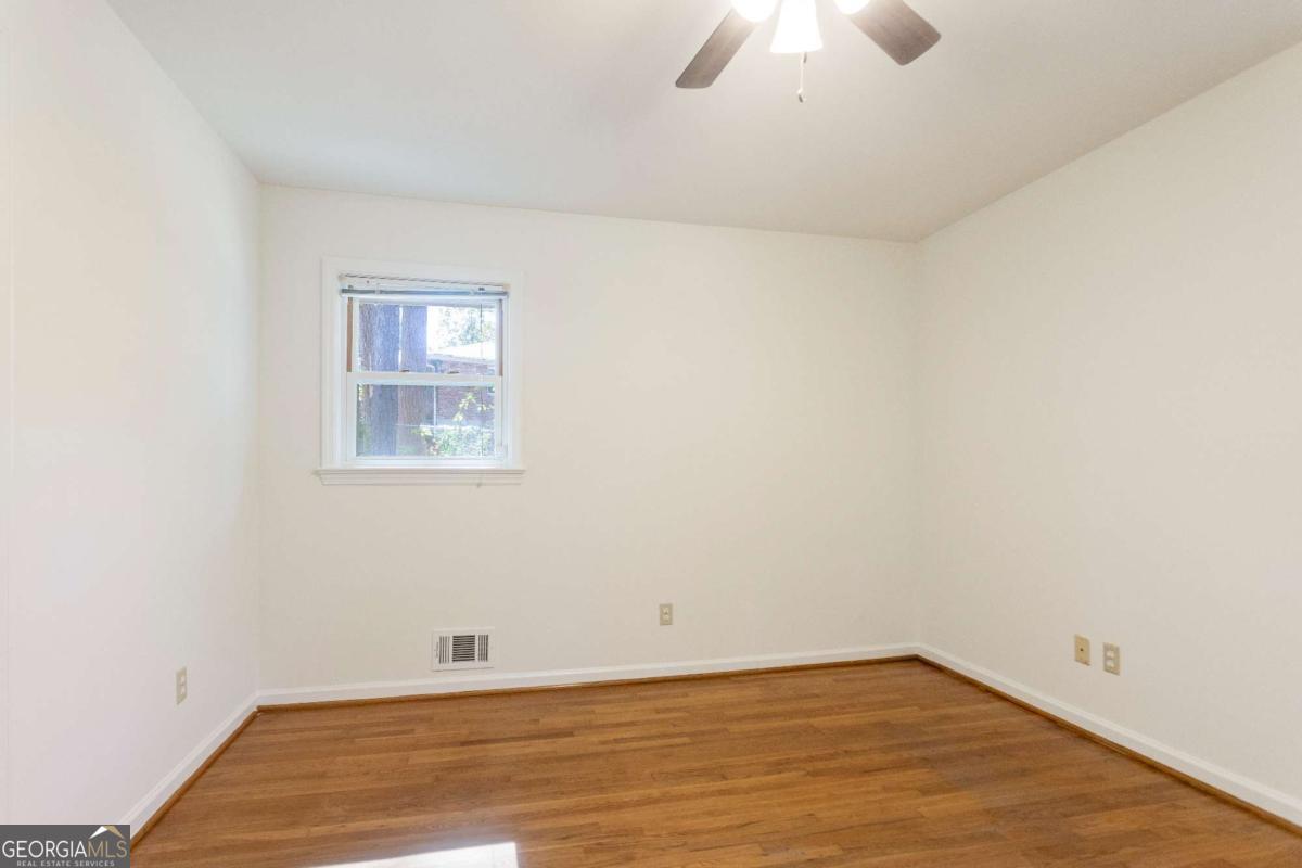 Lake Ivanhoe - Residential