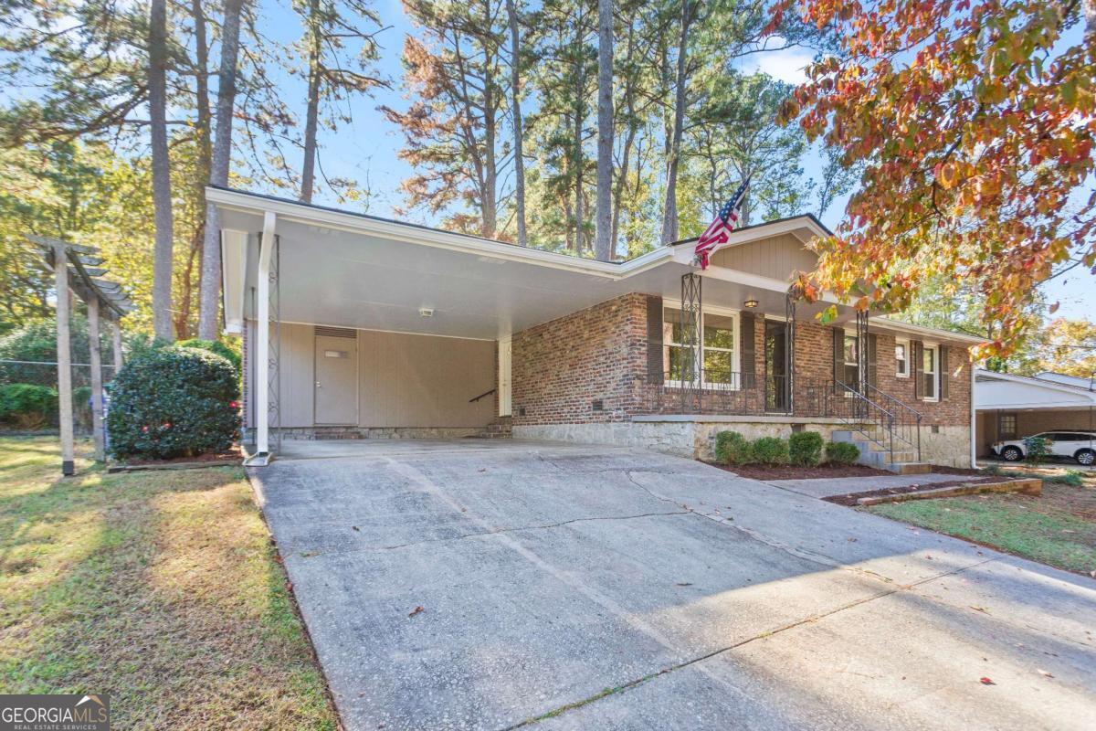 Lake Ivanhoe - Residential