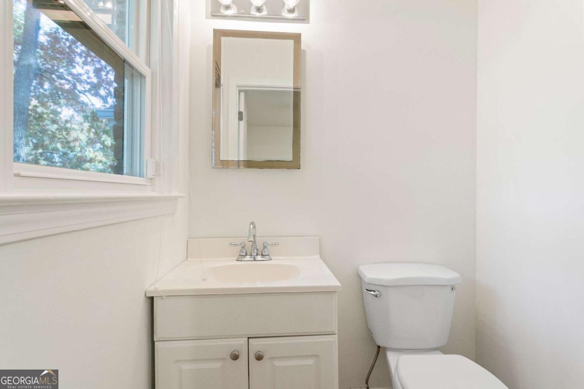 Lake Ivanhoe - Residential