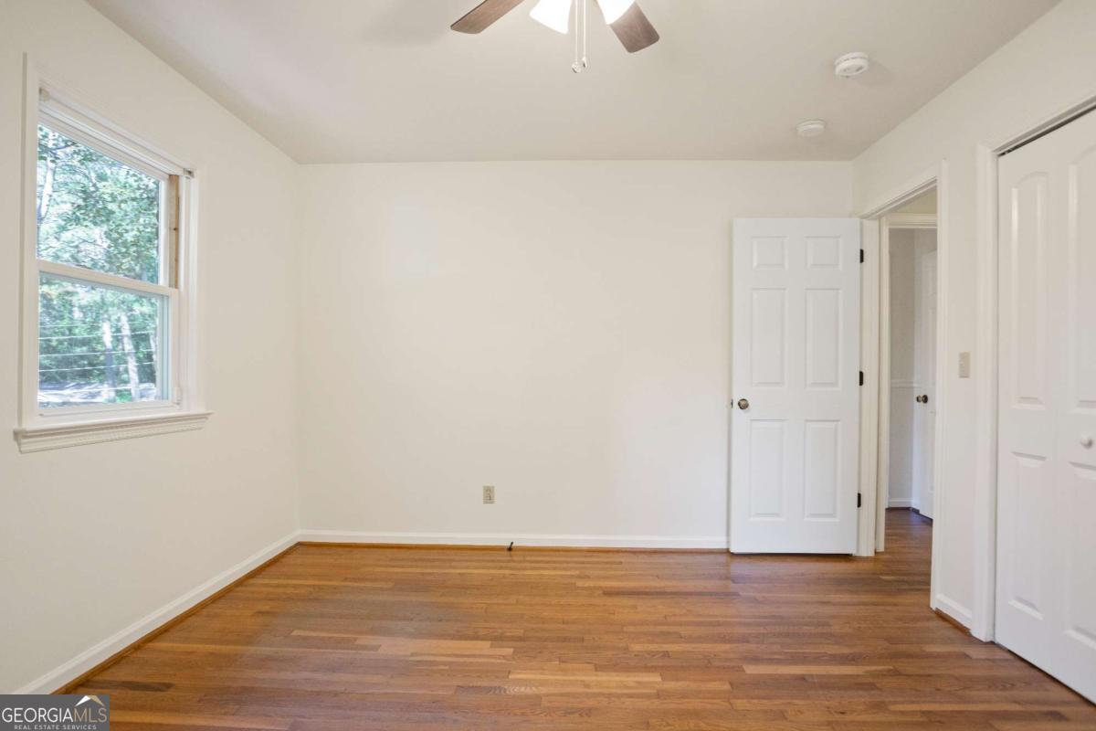 Lake Ivanhoe - Residential