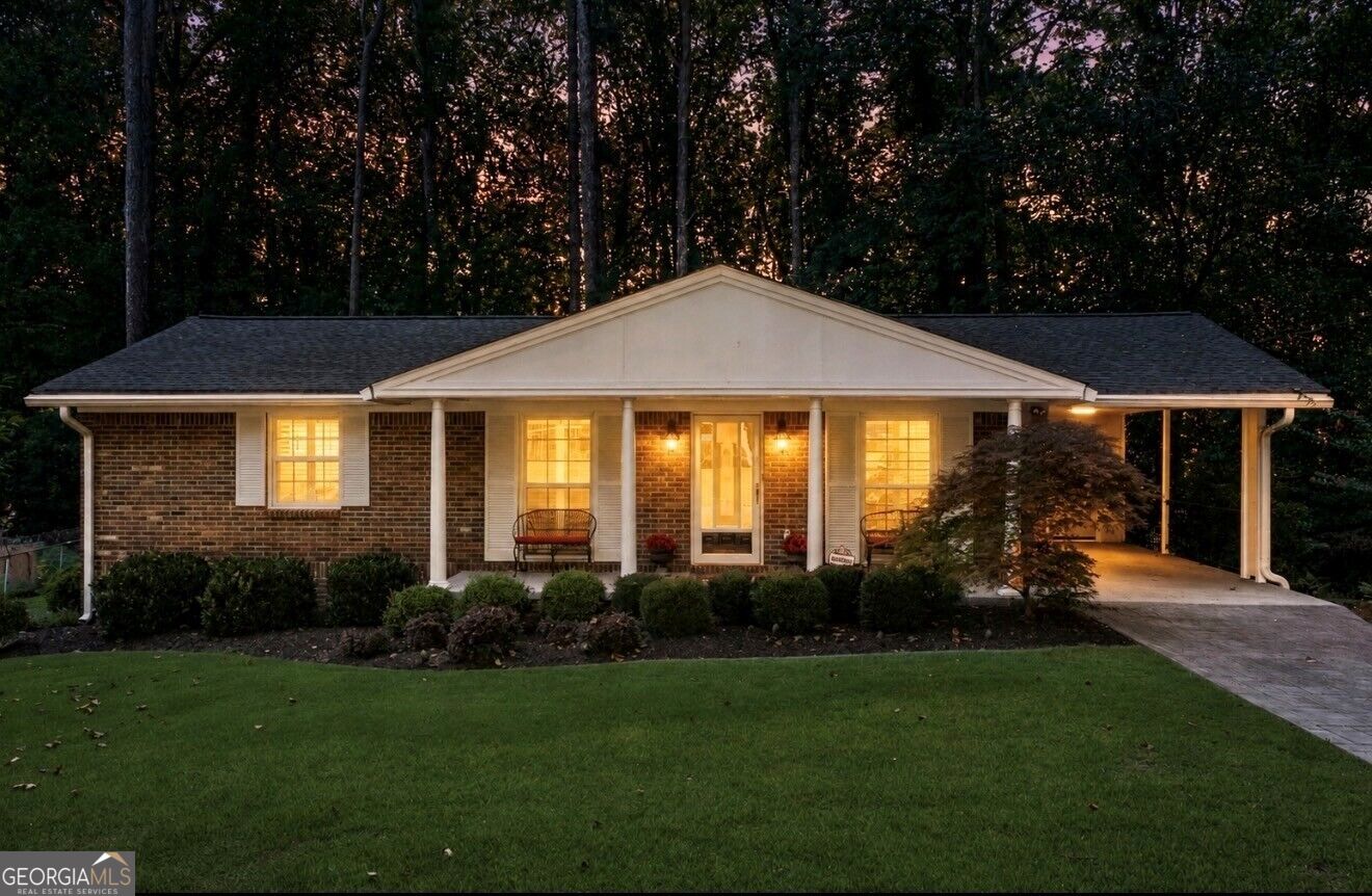 1626 Wildwood RD