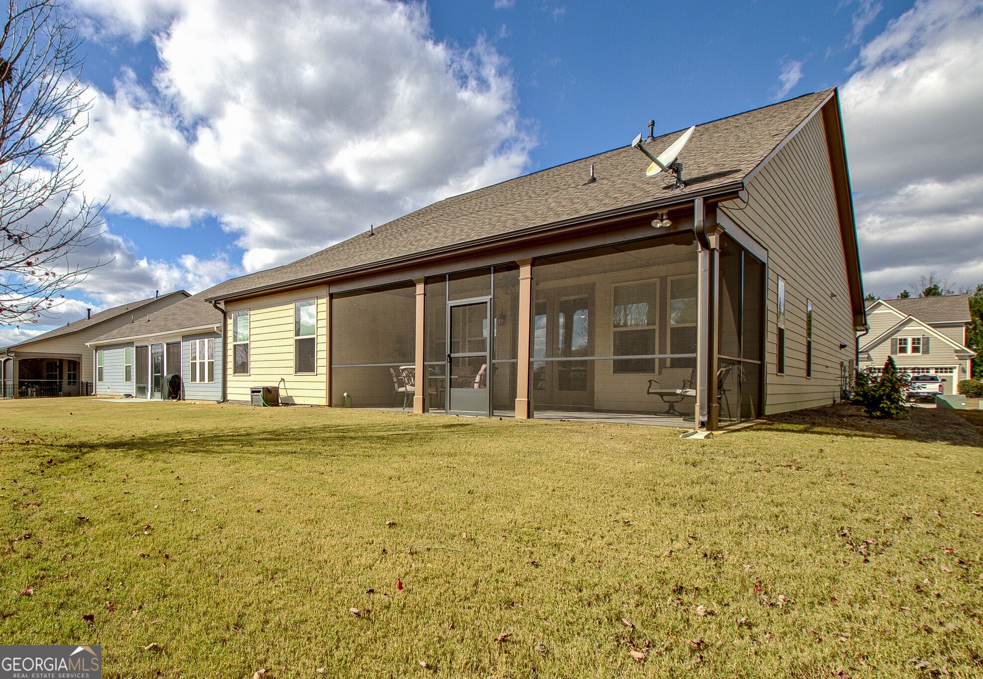 Peachtree City, Georgia 30269, United States, 3 Bedrooms Bedrooms, ,2 BathroomsBathrooms,Residential,Active,242275