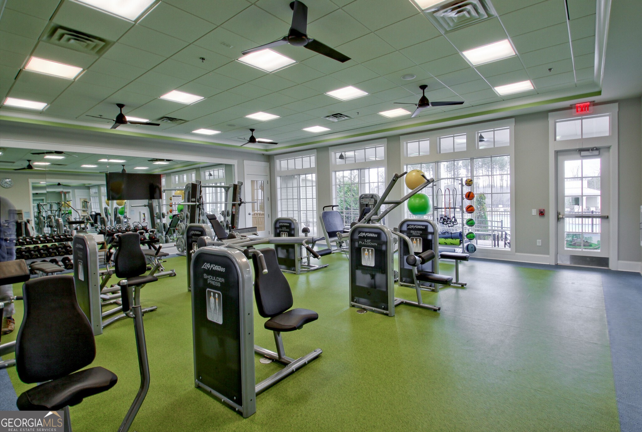 Peachtree City, Georgia 30269, United States, 3 Bedrooms Bedrooms, ,2 BathroomsBathrooms,Residential,Active,242275