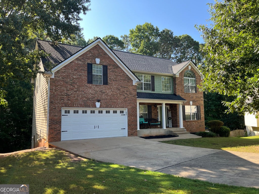 Photo of 10 New York Avenue, Sharpsburg, GA 30277 (MLS # 10822177)
