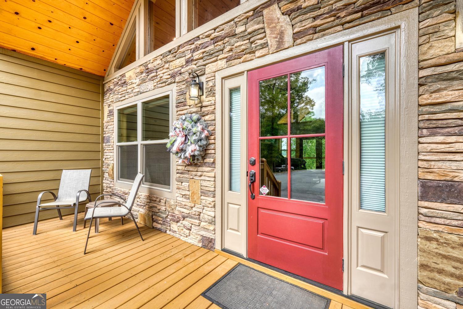 38 Edgewater LN 10