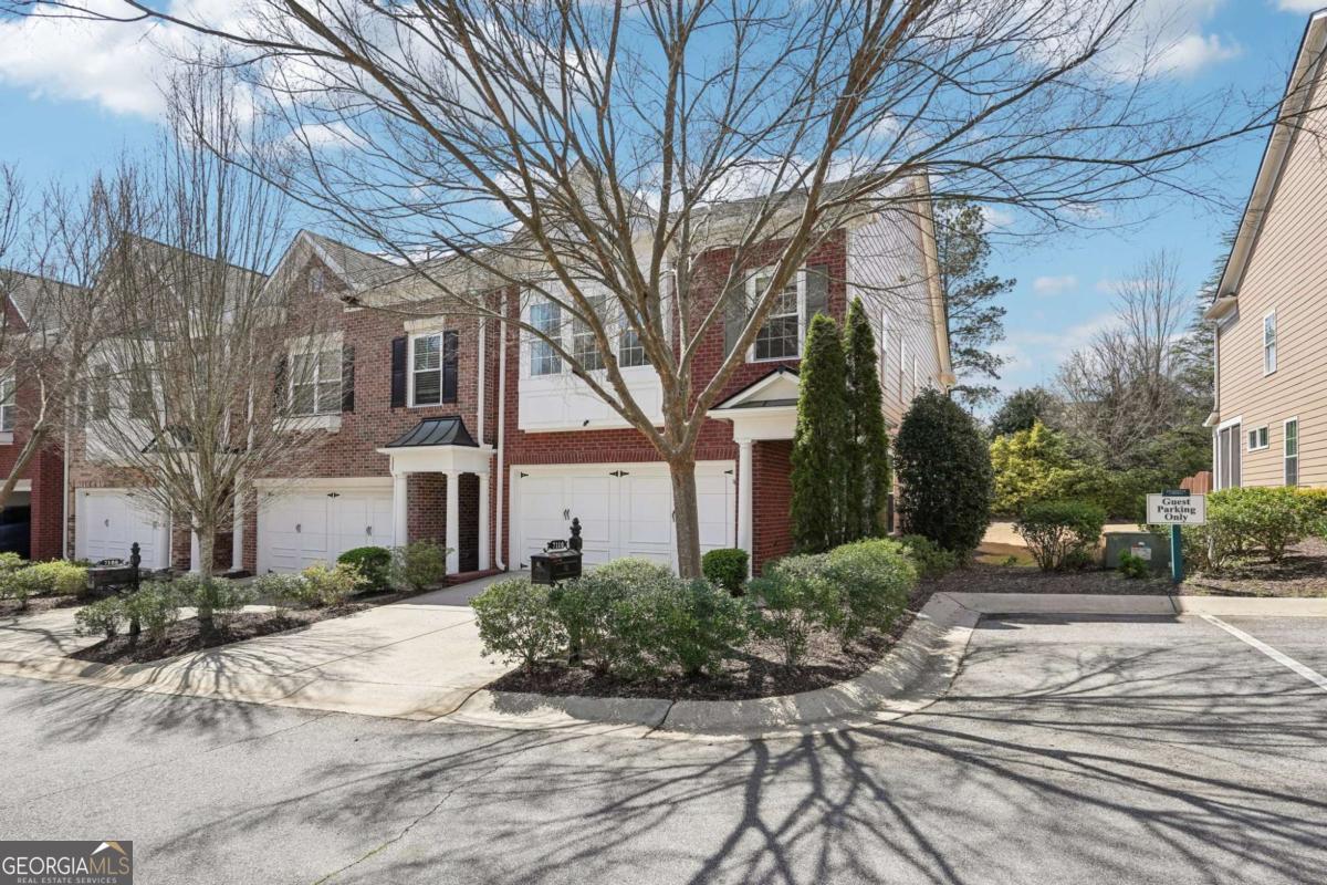 7110 Lowery Oak DR