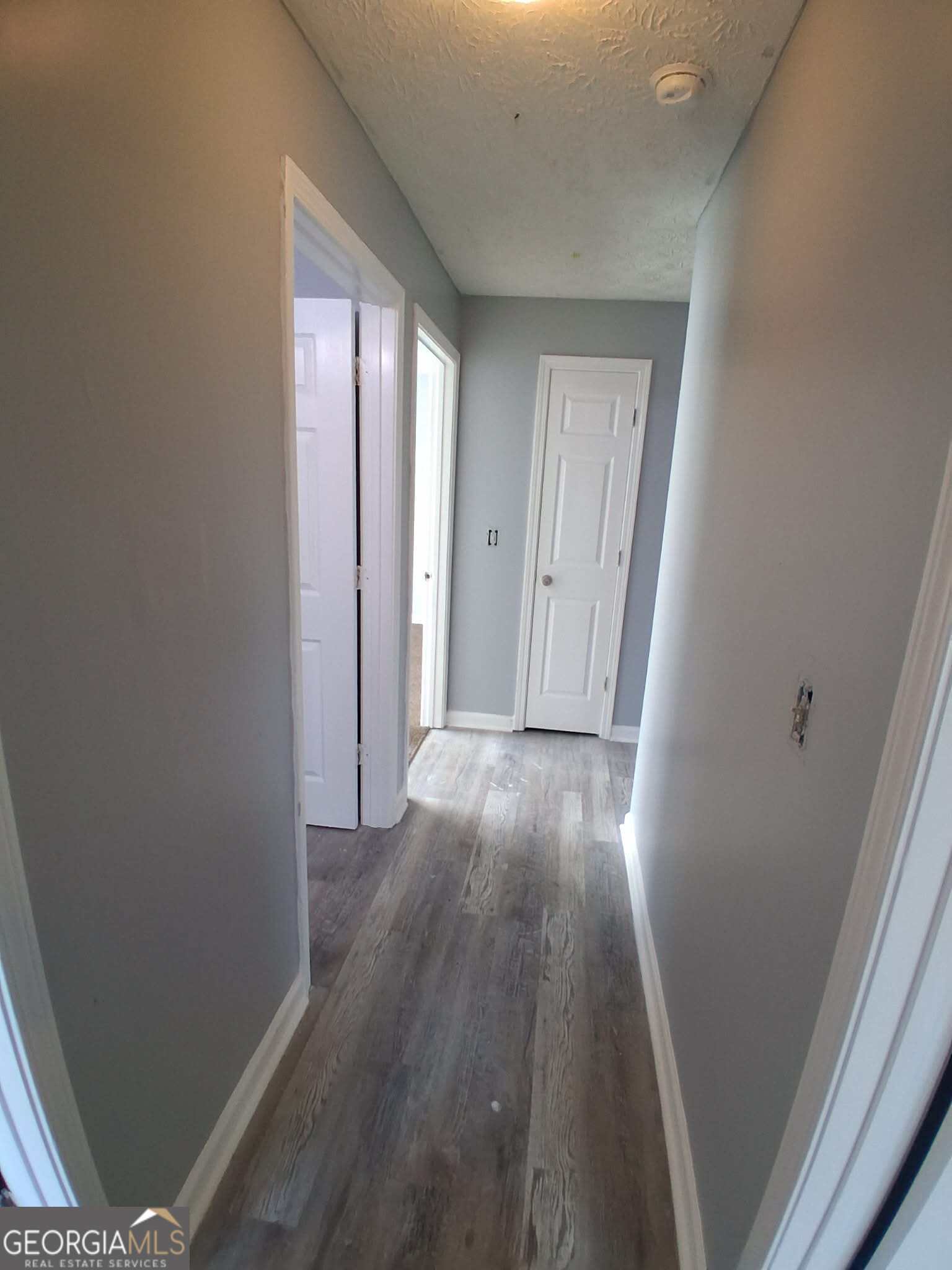 6301 Fairington Ridge CIR 6301