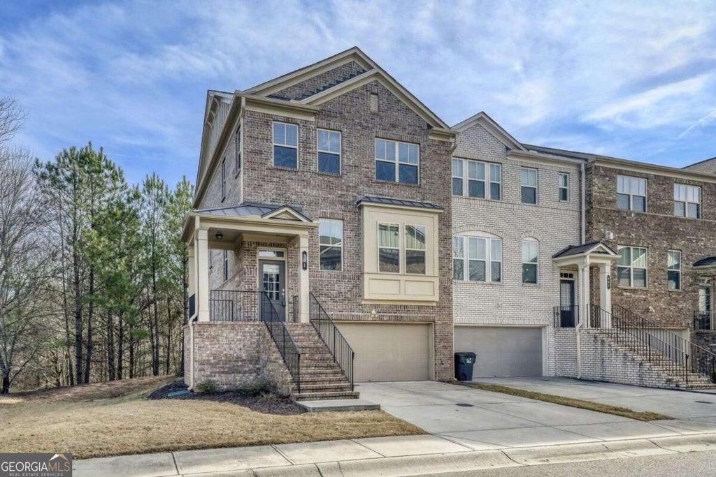 Photo of 901 Sunset Park Drive, Suwanee, GA 30024 (MLS # 10872171)