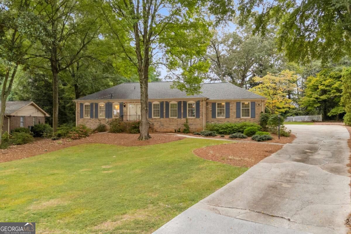 400 Pine Forest DR