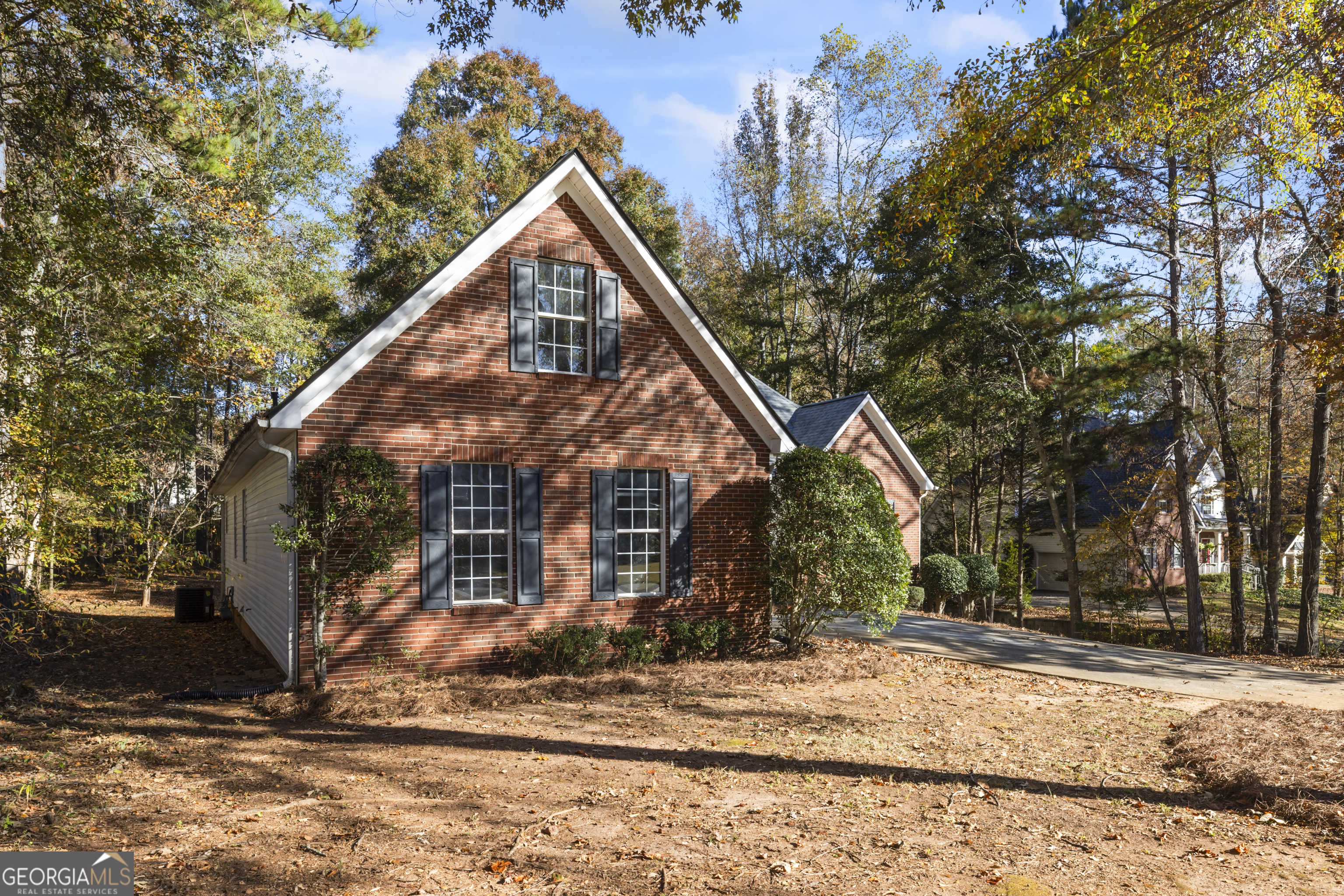 65 Barrington Ridge CT