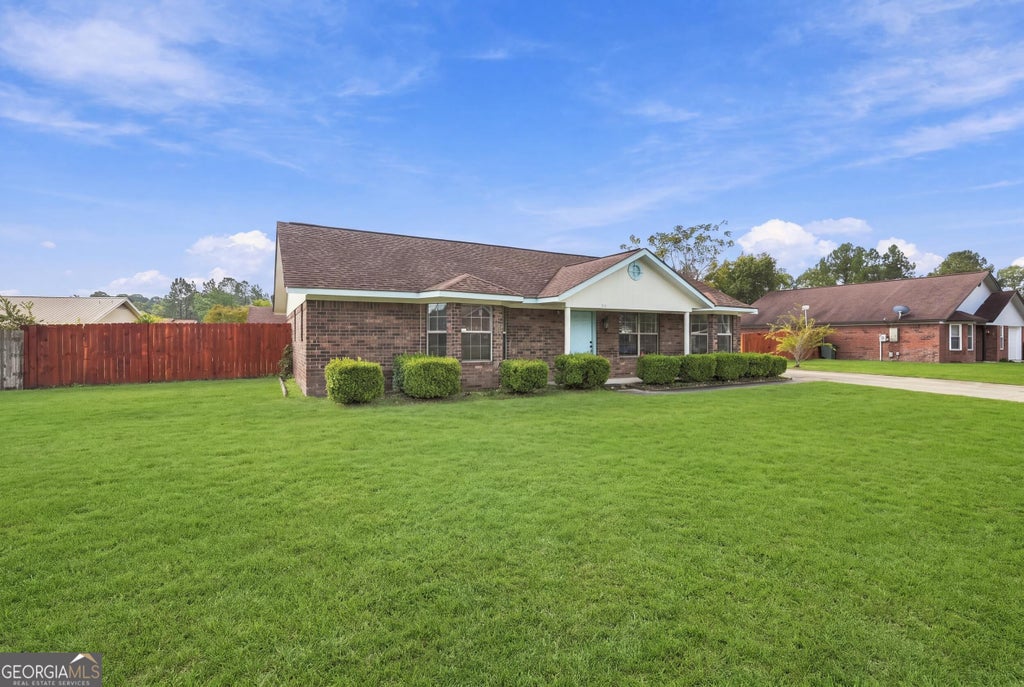 Photo of 814 Waterfield Drive, Hinesville, GA 31313 (MLS # 10874665)