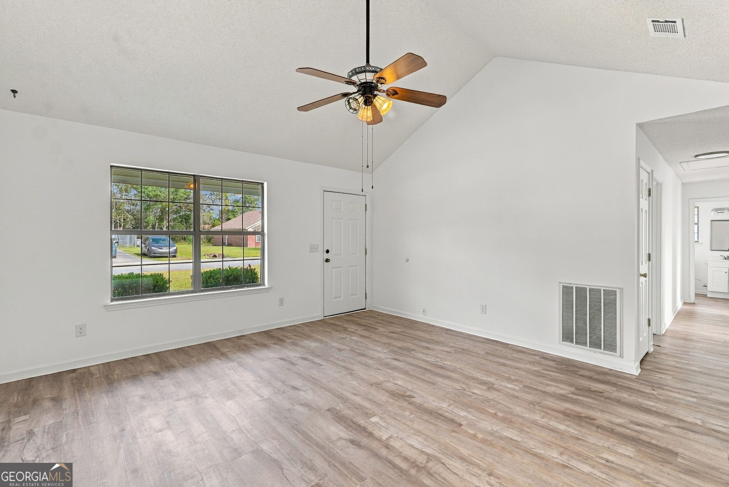 814 Waterfield DR