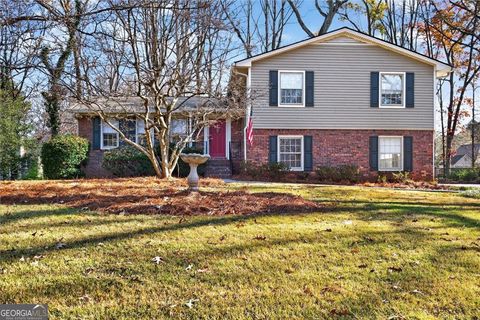 Photo of 2902 Timberline Road, Marietta, GA 30062 (MLS # 10653148)