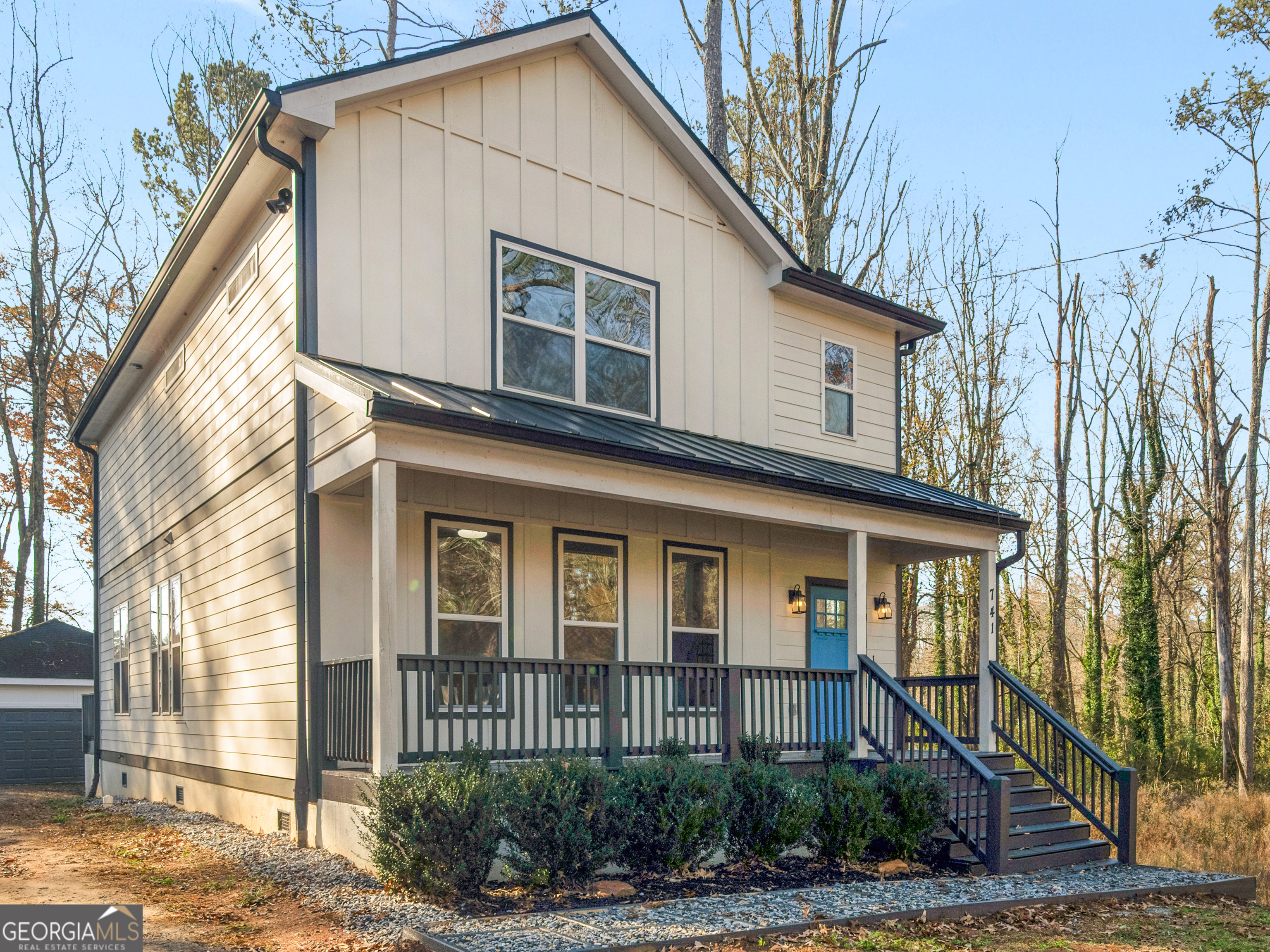 741 SE Knox DR SE