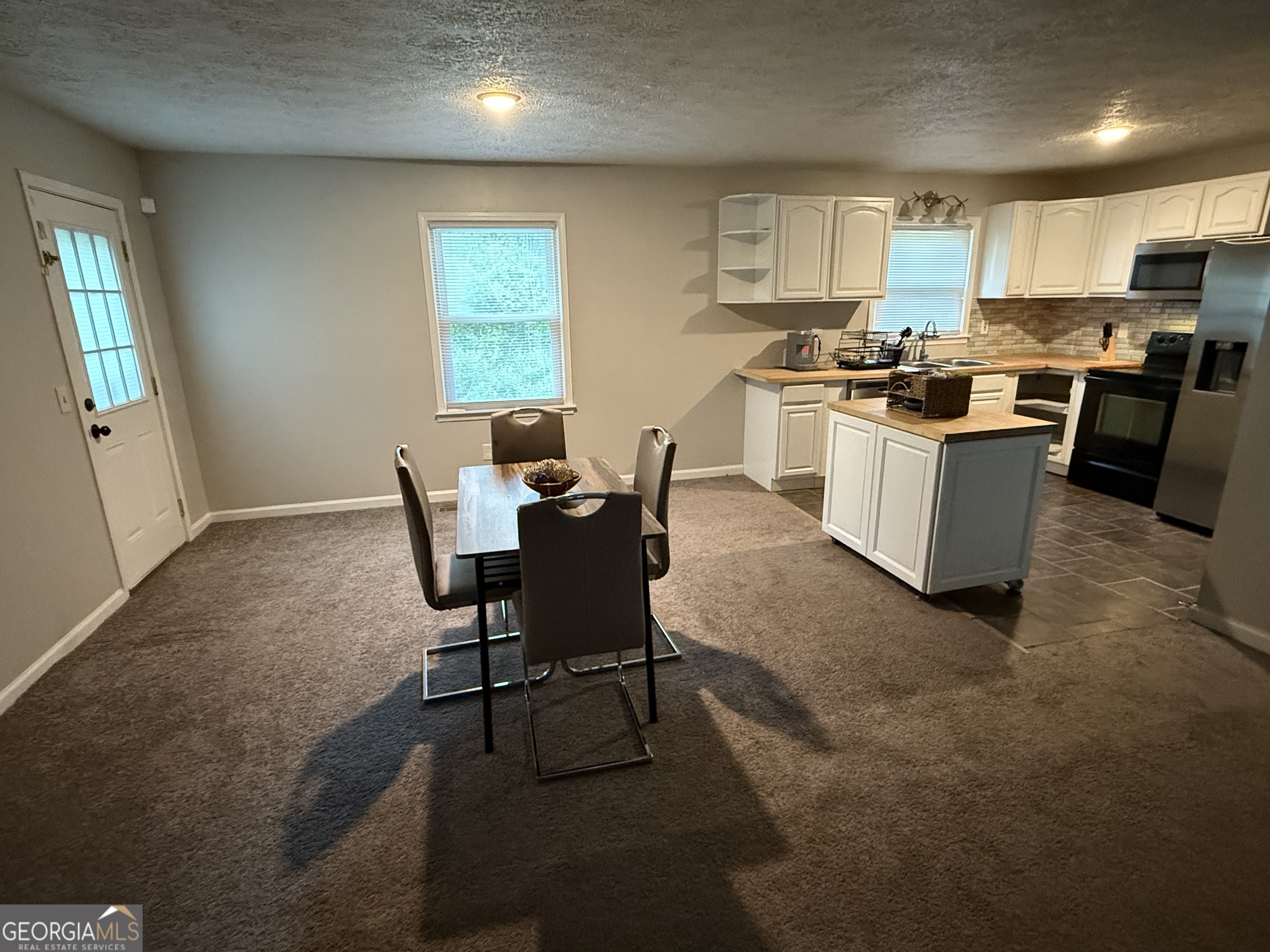 3990 Quail DR