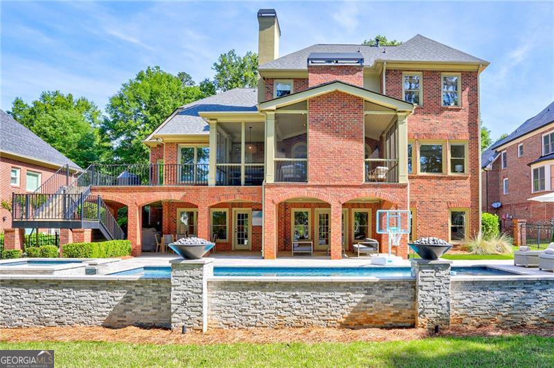 7415 Laurel Oak DR