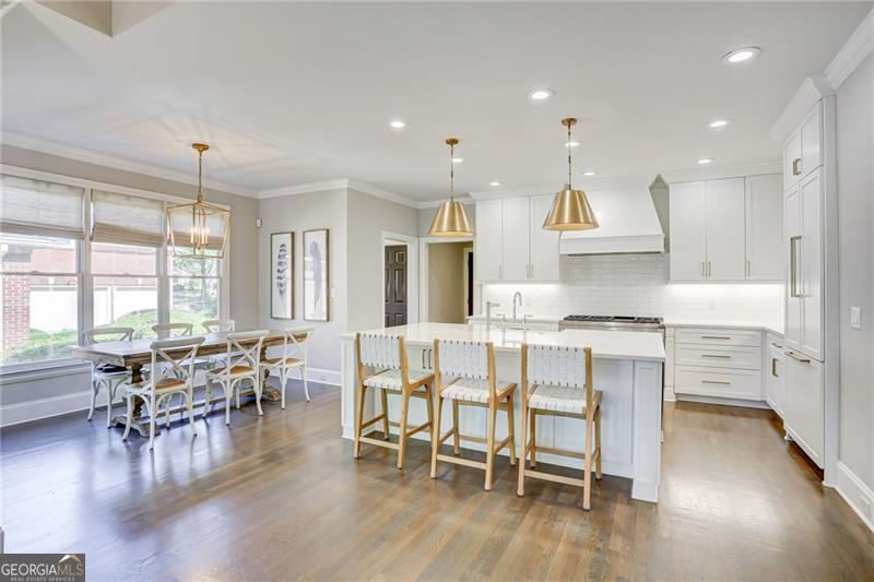 7415 Laurel Oak DR