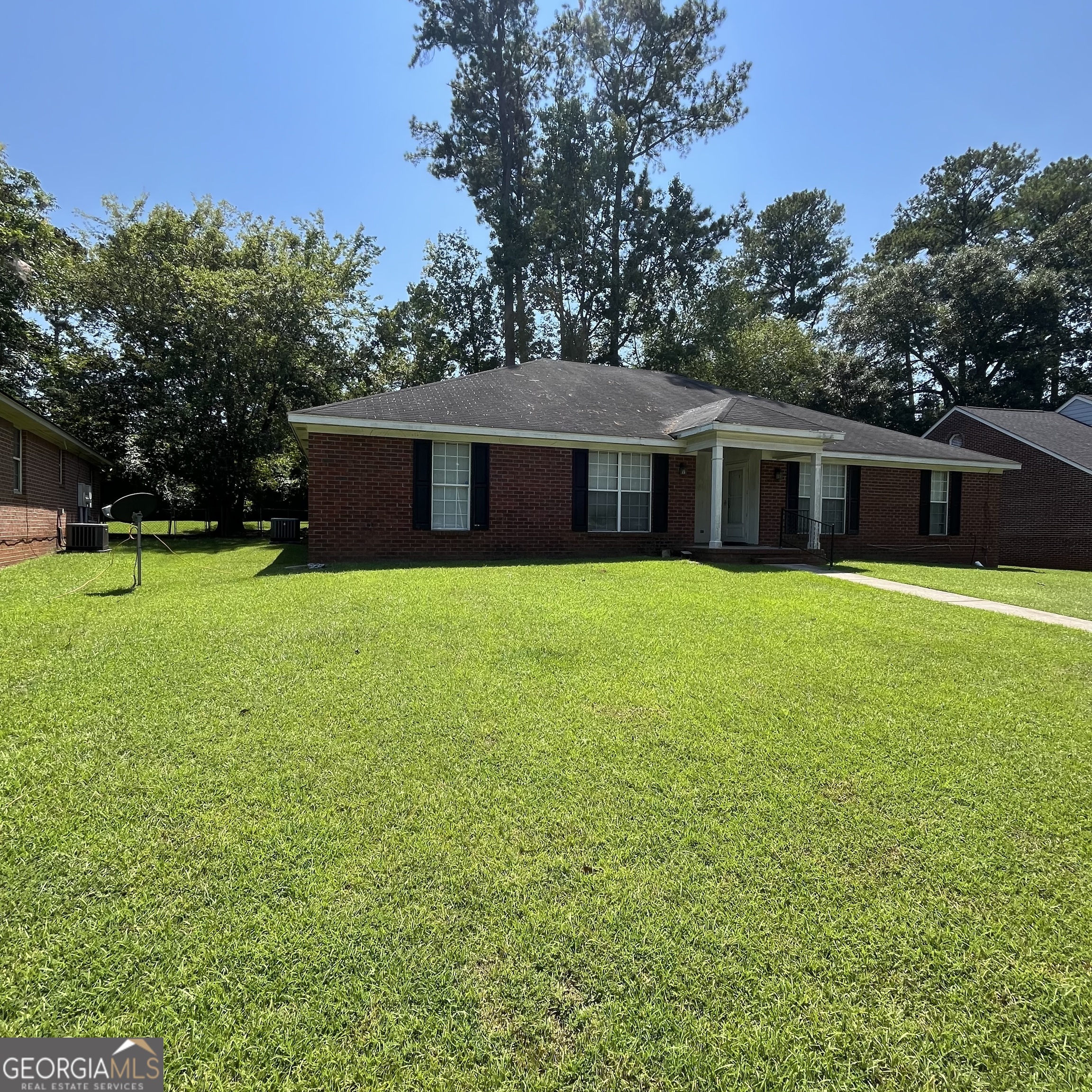 3104 Fernridge DR