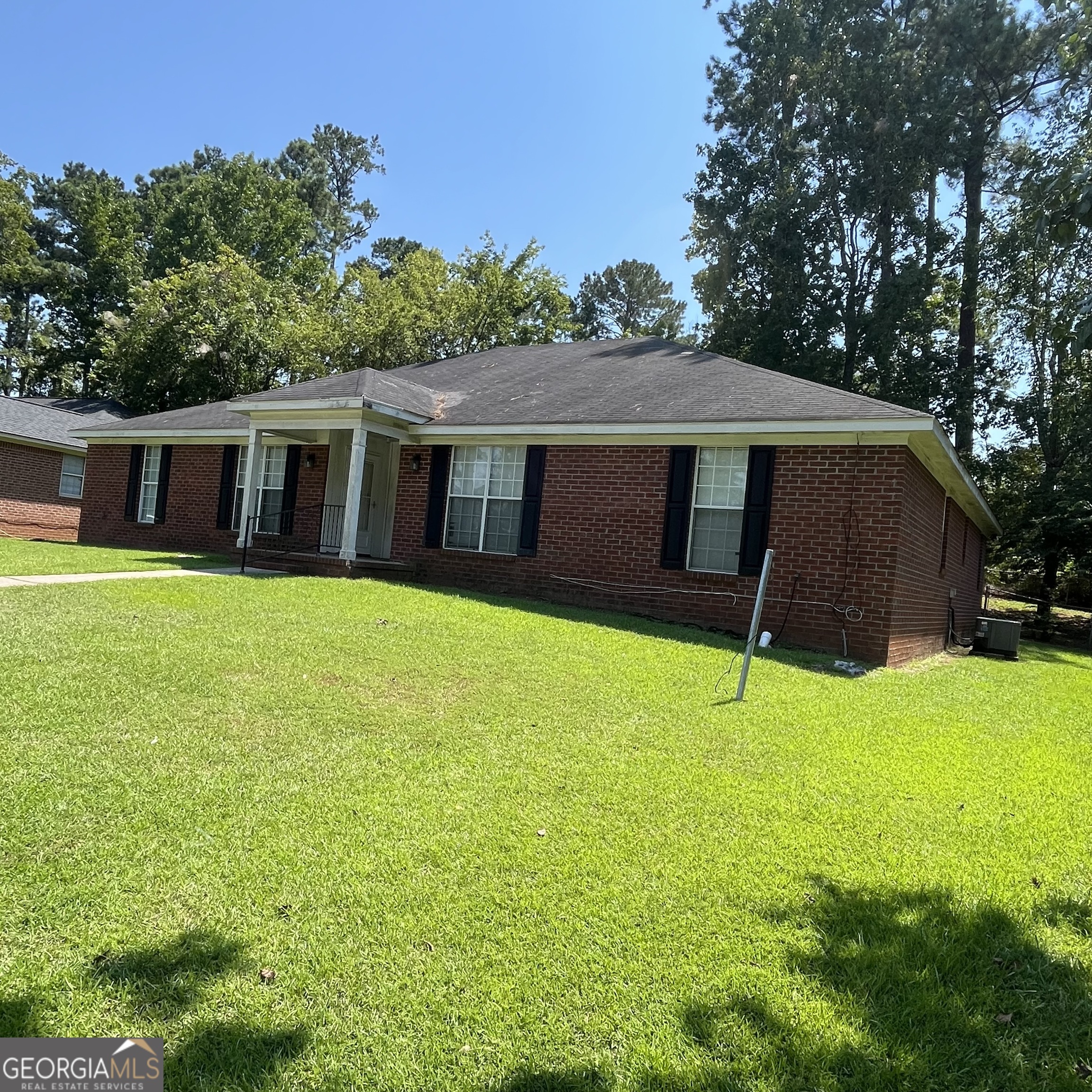 3104 Fernridge DR