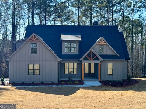 449 Todd RD Senoia GA 30276