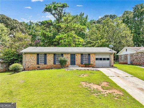 Photo of 2959 Drexel Lane, Jonesboro, GA 30236 (MLS # 10644861)