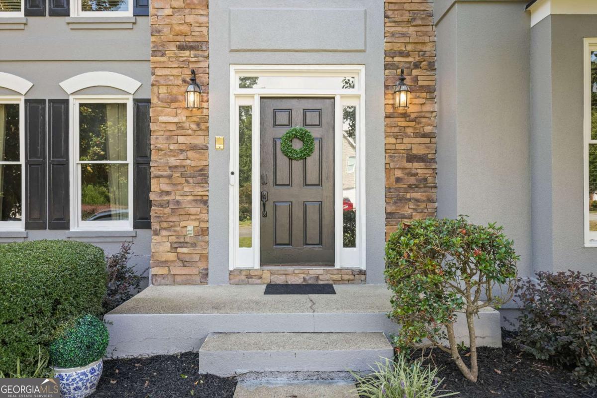 3038 Fairhaven RDG NW