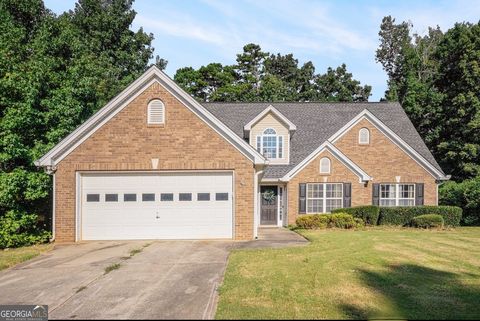 Photo of 830 Dunagan Forest Drive, Lawrenceville, GA 30045 (MLS # 10603737)
