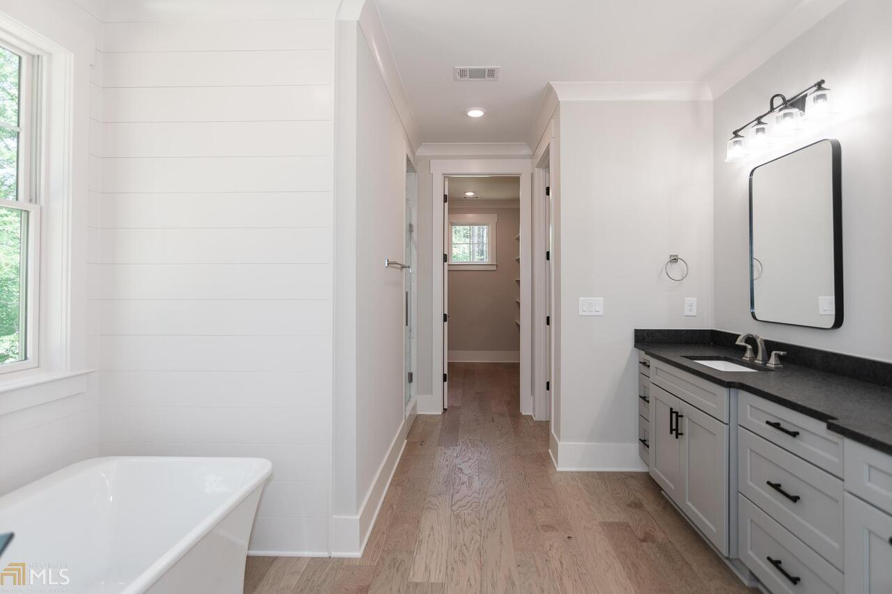 Sandy Ford - Residential