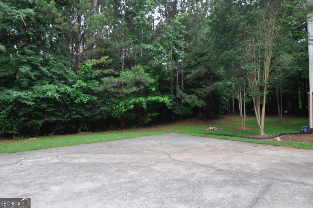 1824 Cedar Shoals DR