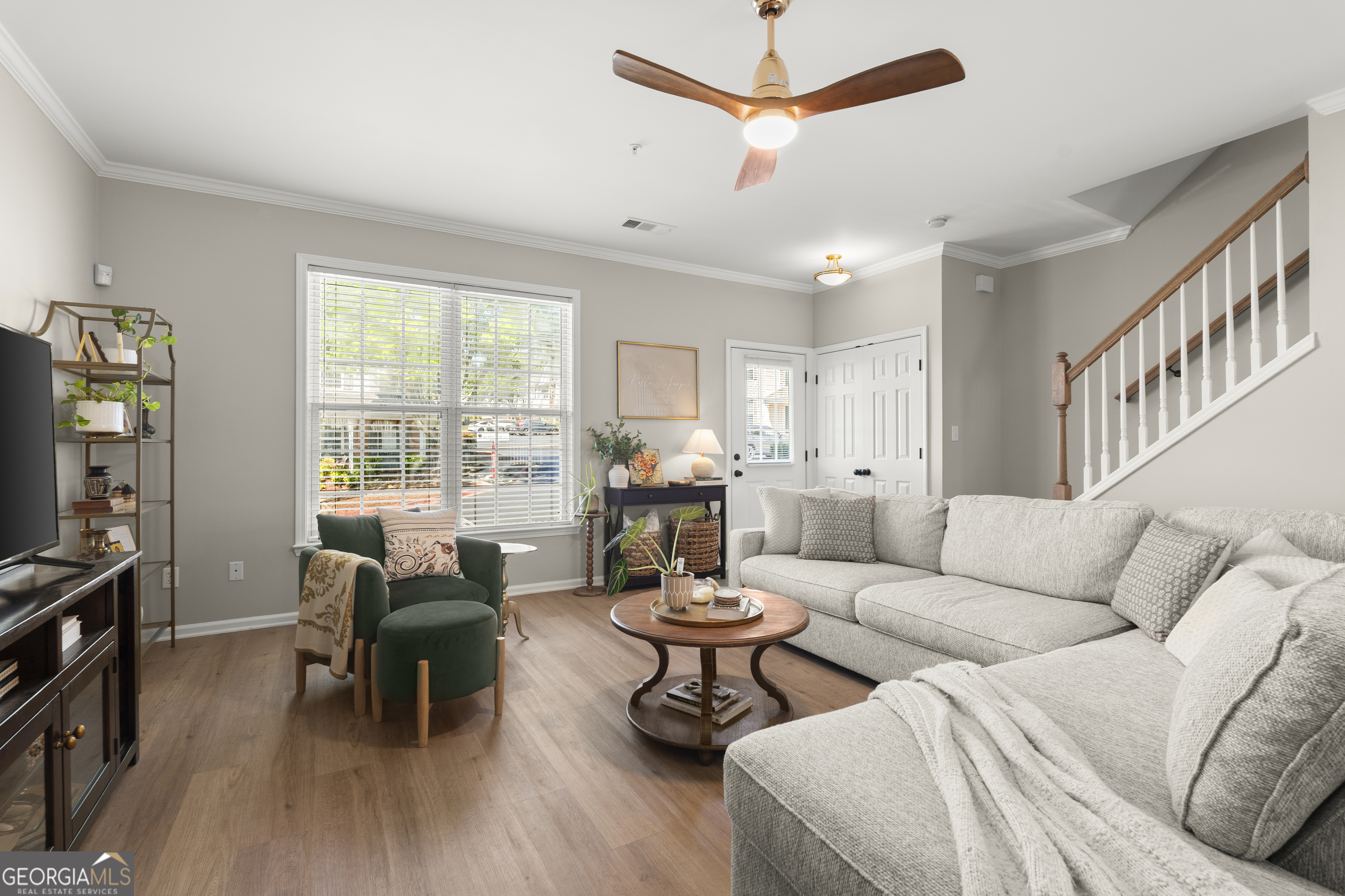2000 Kilmington SQ