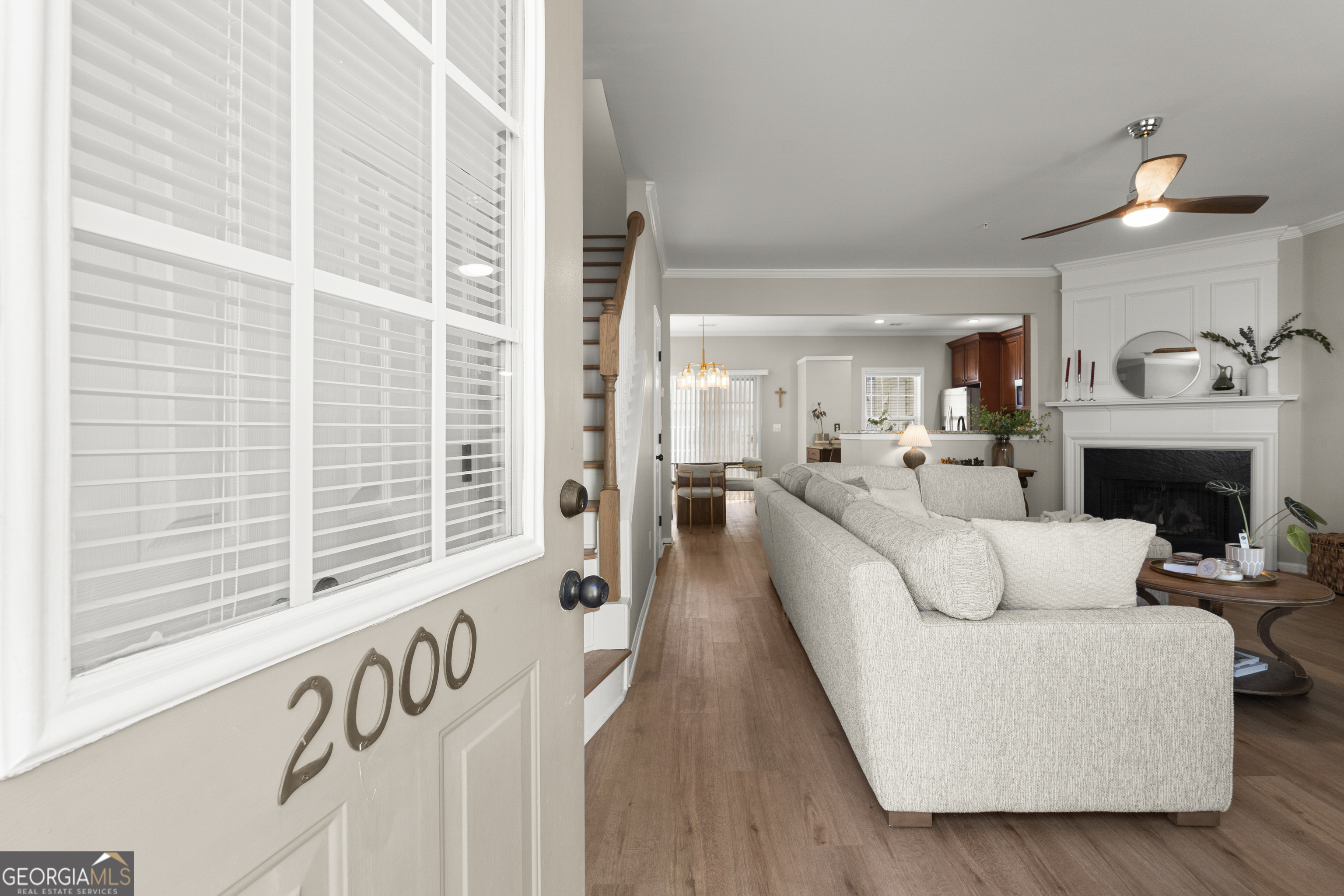 2000 Kilmington SQ