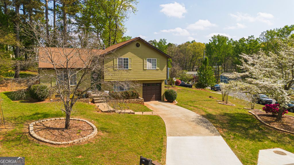 Photo of 4592 Midridge Drive, Norcross, GA 30093 (MLS # 10726351)
