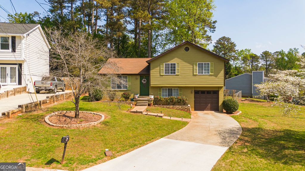 Photo of 4592 Midridge Drive, Norcross, GA 30093 (MLS # 10726351)