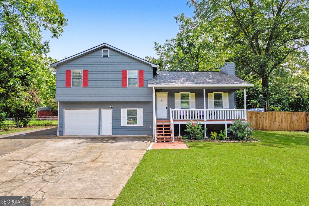 Photo of 120 Lost Meadows Drive, Dallas, GA 30157 (MLS # 10851261)