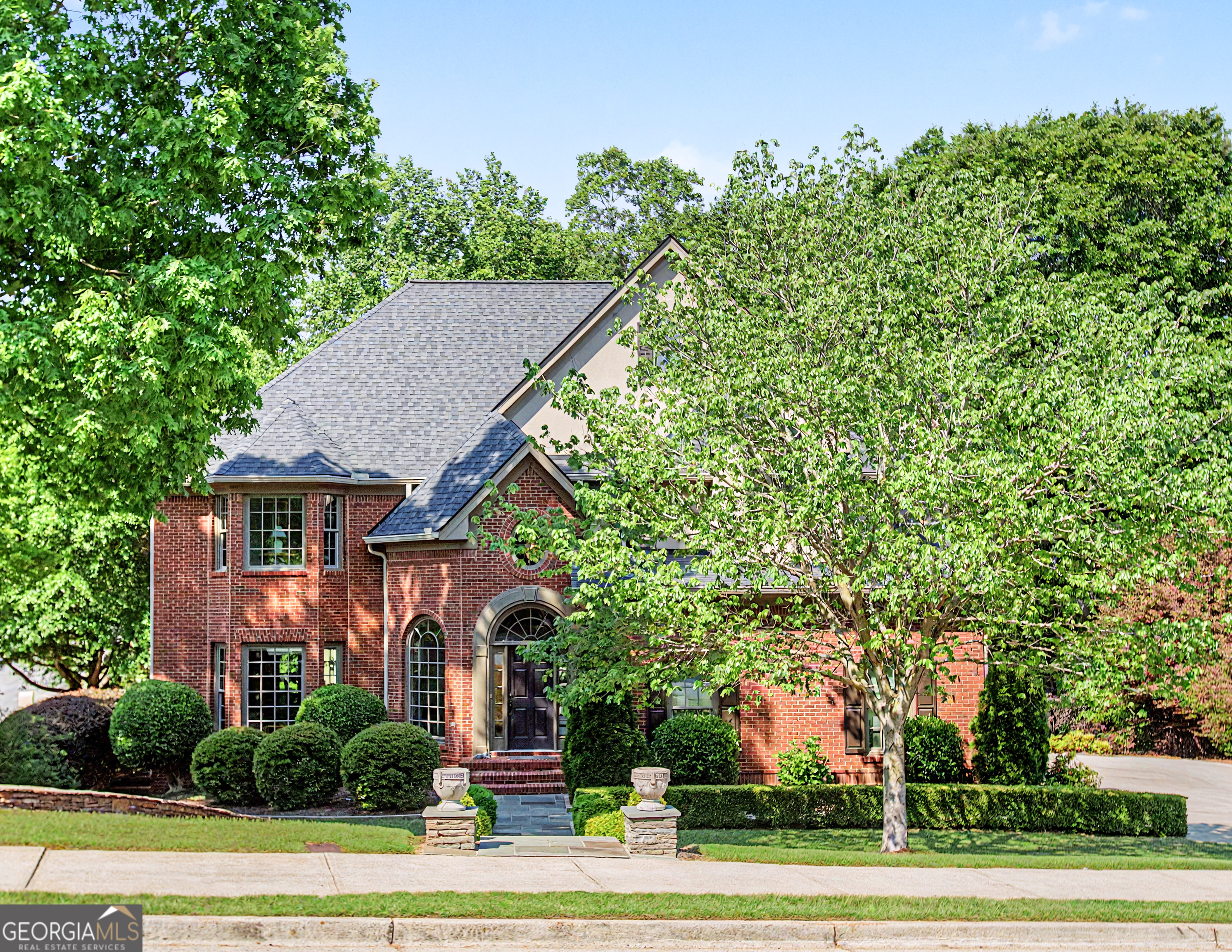 4020 Royal Pennon CT