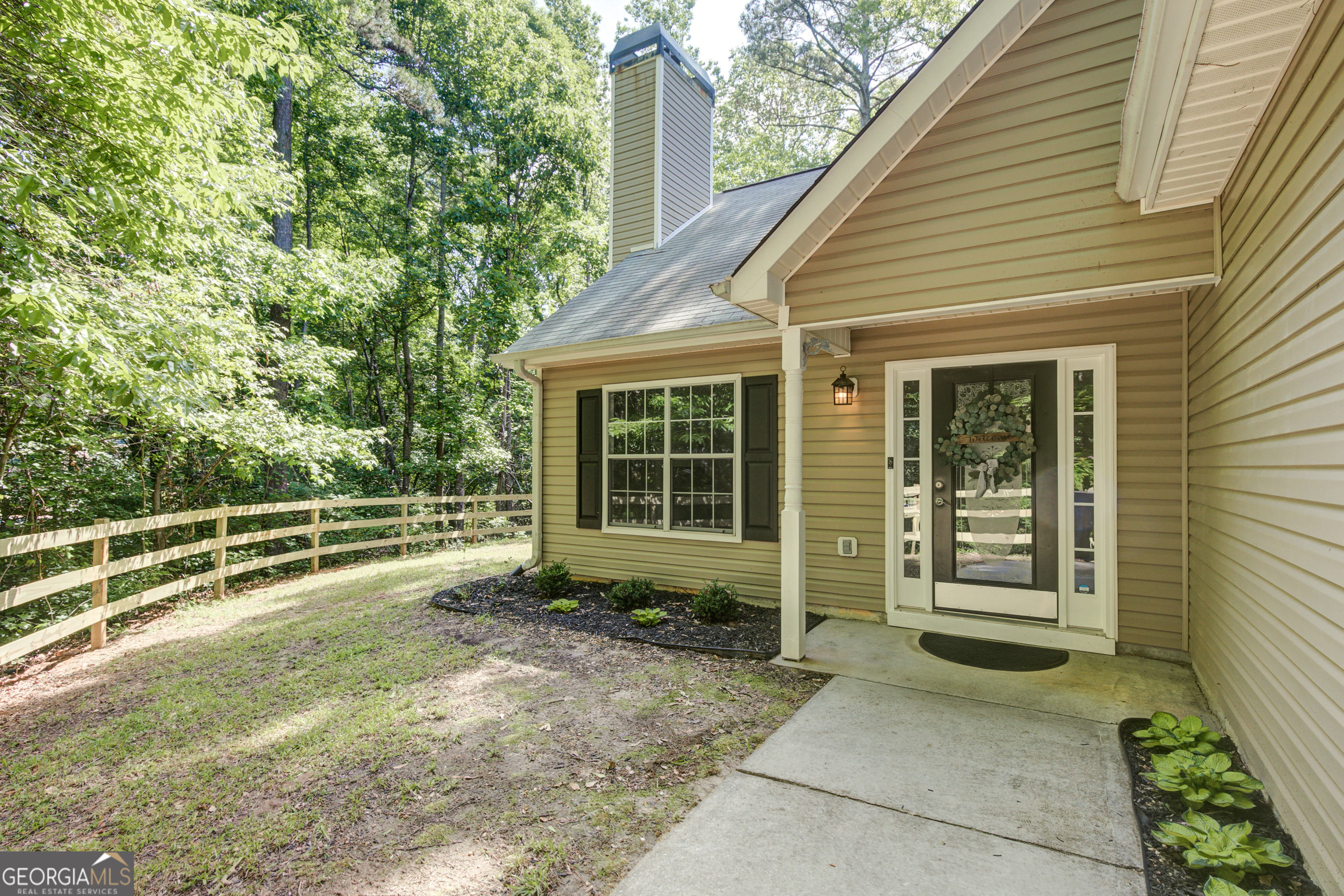 65 Riverside WAY