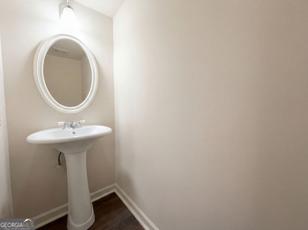 Photo of 806 Brighton Point, Atlanta, GA 30328 (MLS # 10704639)