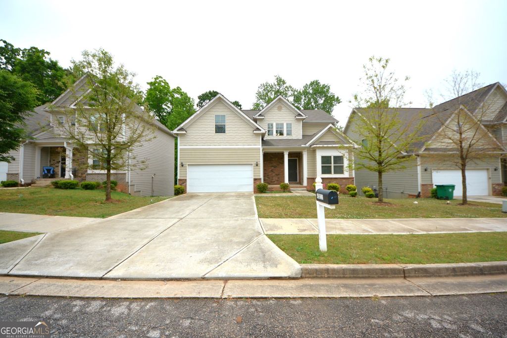 Photo of 4322 Traipse Path, Ellenwood, GA 30294 (MLS # 10755903)