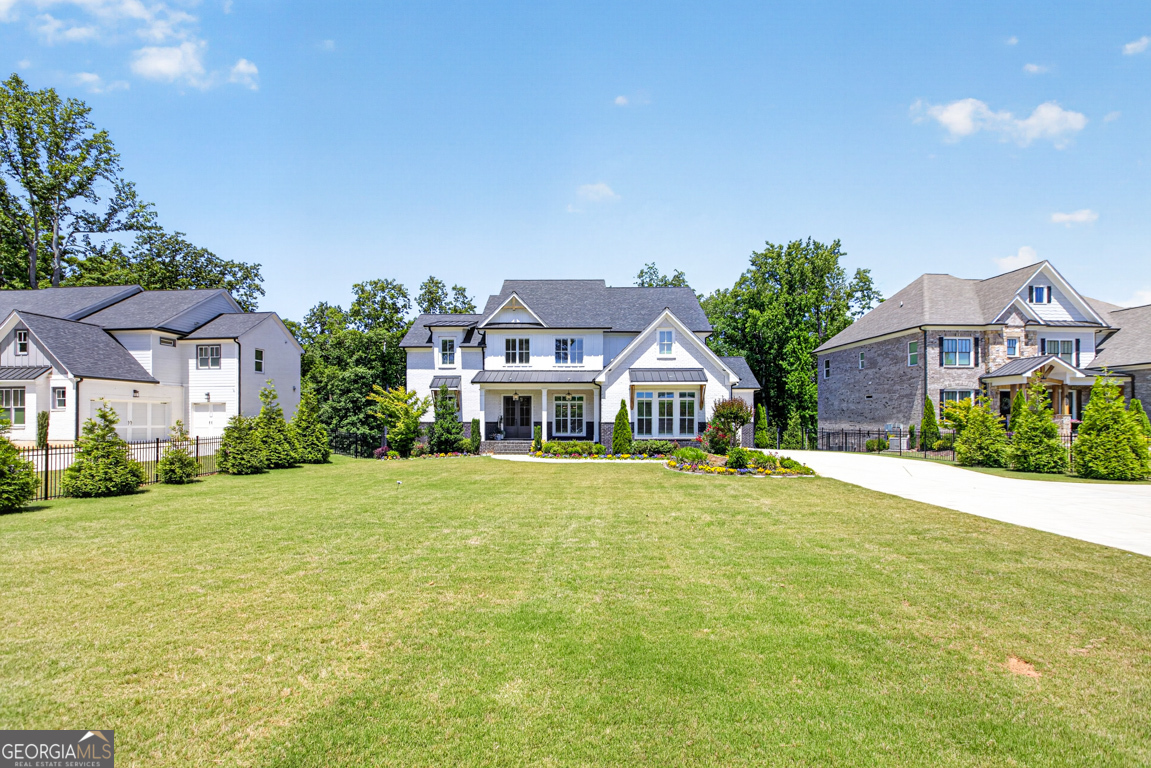 3528 N Bogan RD