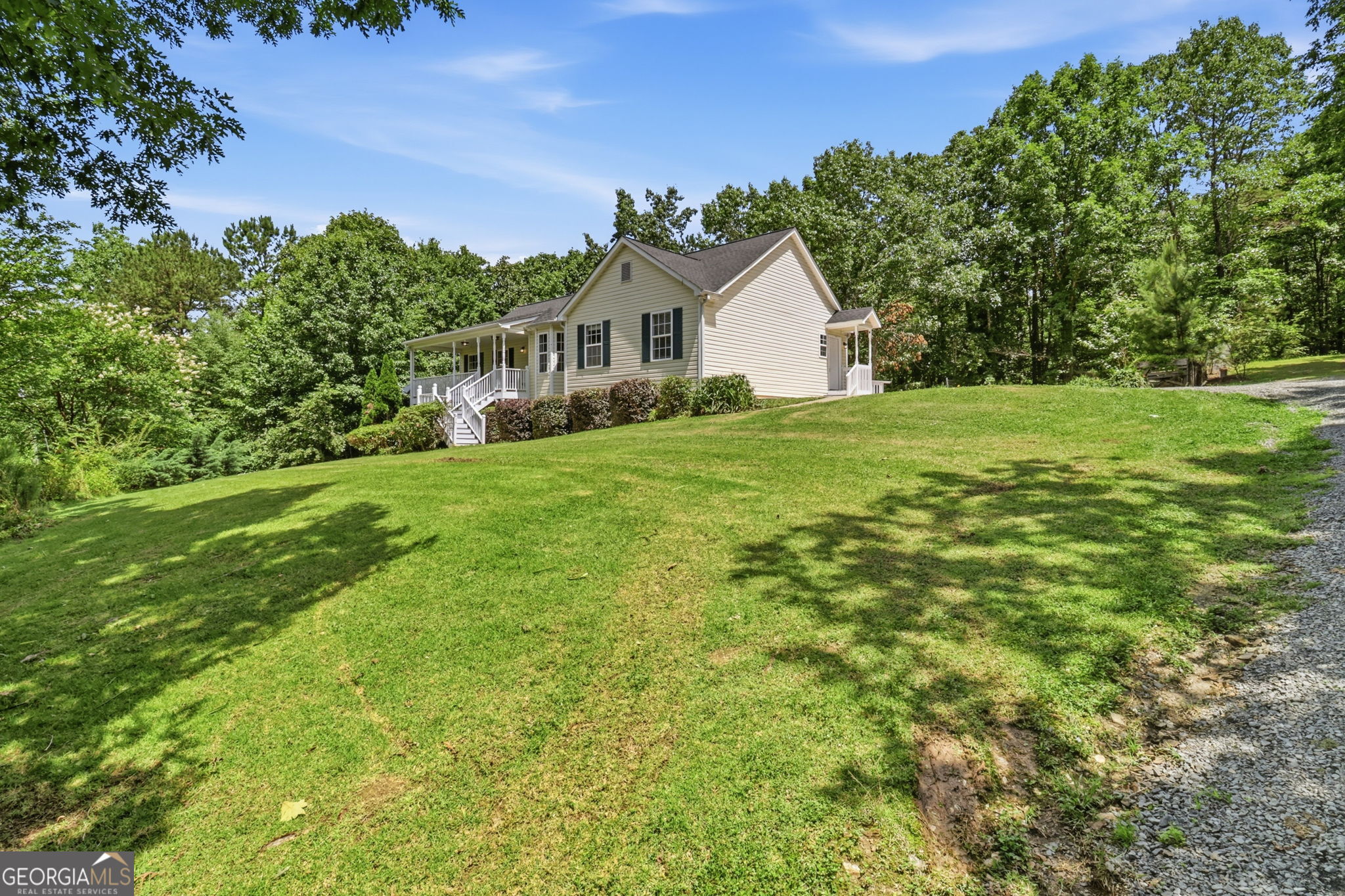 611 Rocky Hollow RD SW