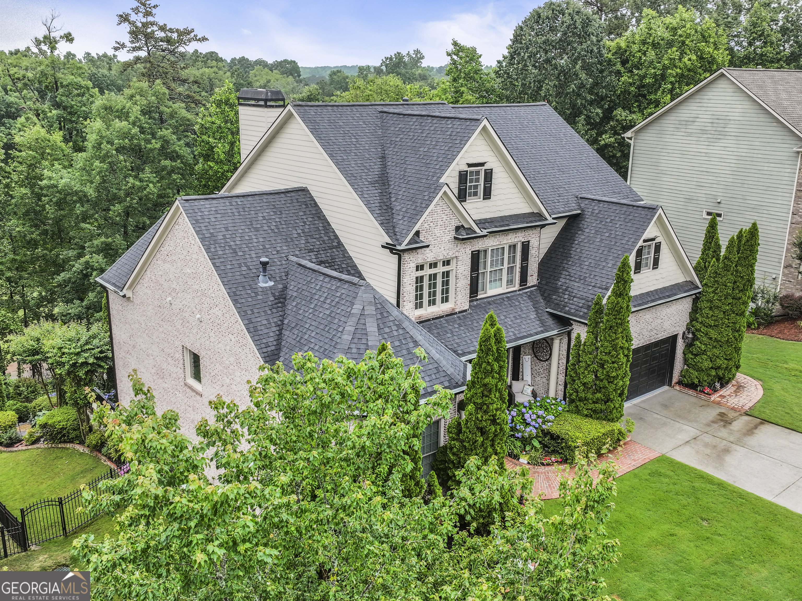 7060 Summit Ridge Chase