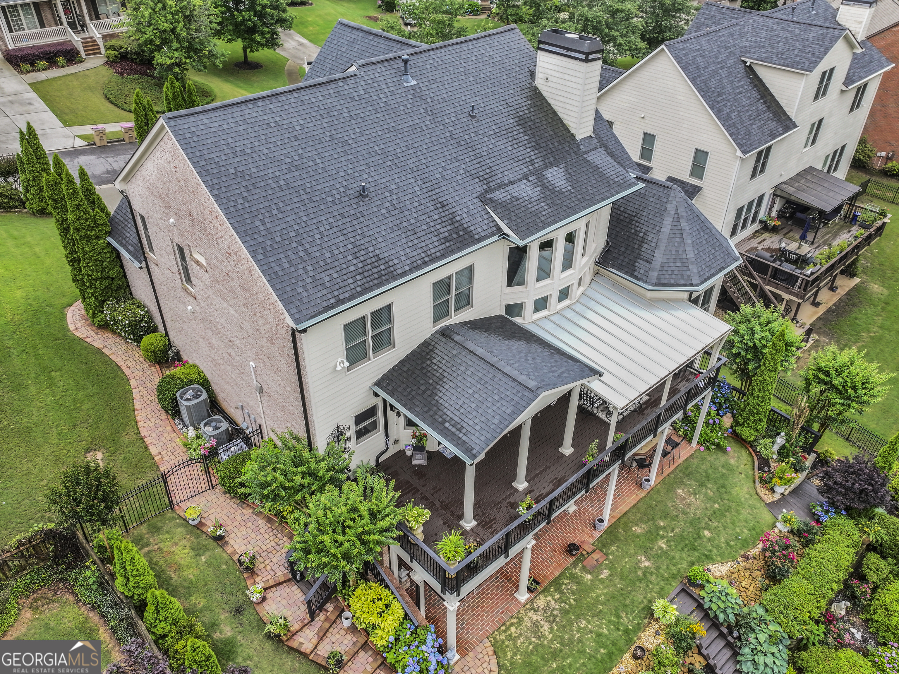 7060 Summit Ridge Chase