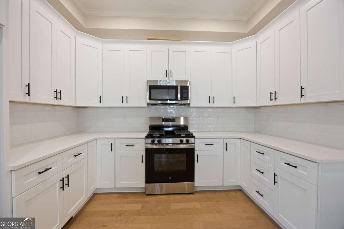 360 Ansley DR