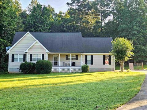 Photo of 32 Elizabeth Way, Jefferson, GA 30549 (MLS # 10647771)