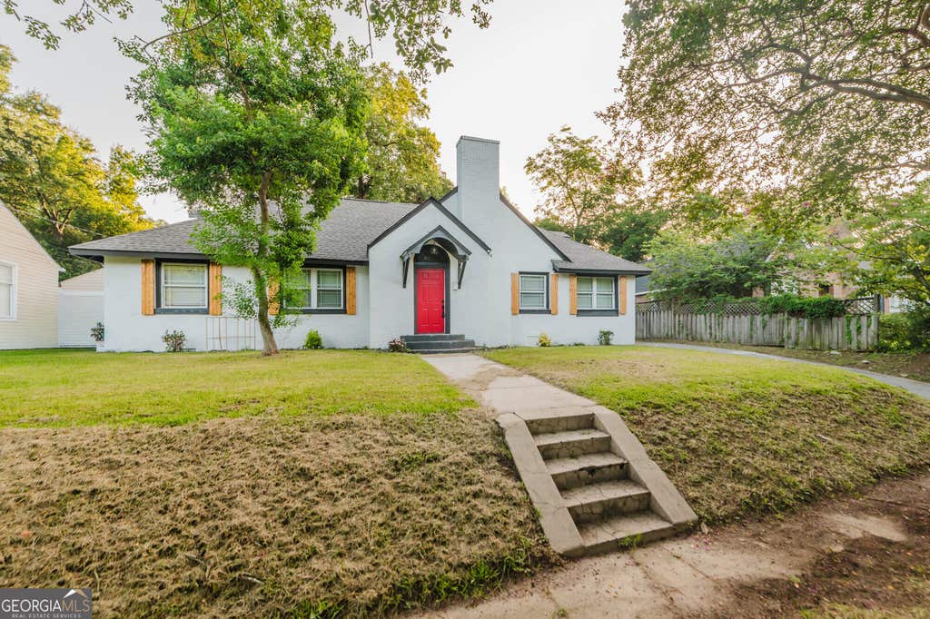 Photo of 3747 Berkley Drive, Macon, GA 31204 (MLS # 10823076)